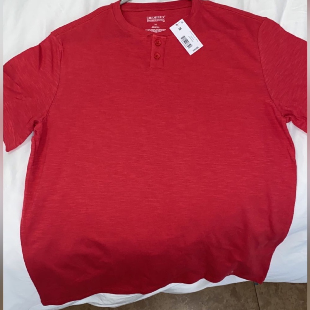 Selling my brand new cremieux button up with tag still on it! Wonderful quality